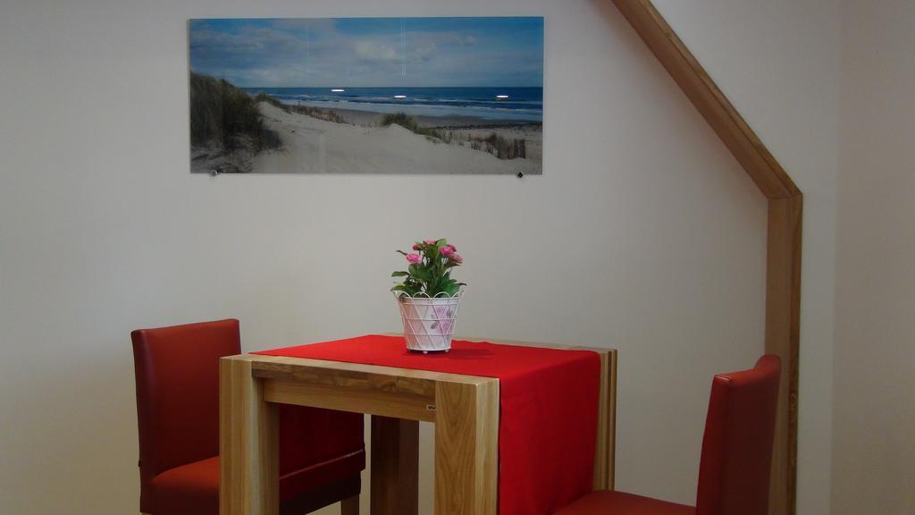 Le Clos Des Tilleuls La Vendelee Room photo